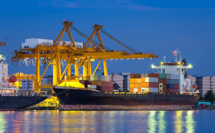 運輸挖掘機(jī)的物流公司-鑫漢物流