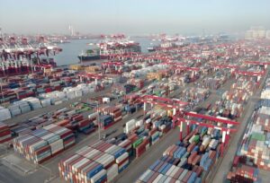 郵寄美國集運(yùn)全攻略：如何降低運(yùn)費(fèi)提高時(shí)效-鑫漢物流